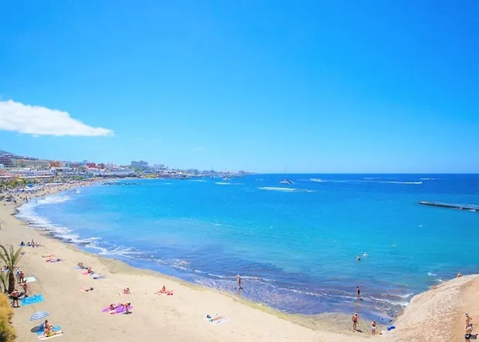 Golden Holidays, Heated Pool, Air Con, Internet, Parking * Costa Adeje (Tenerife)