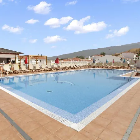 Golden Holidays, Heated Pool, Air Con, Internet, Parking Apartment Costa Adeje (Tenerife)