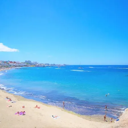 Golden Holidays, Heated Pool, Air Con, Internet, Parking * Costa Adeje (Tenerife)